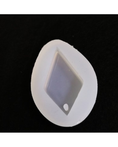 5 Adet Reçine Epoksi Kalıp-delikli Baklava - E12