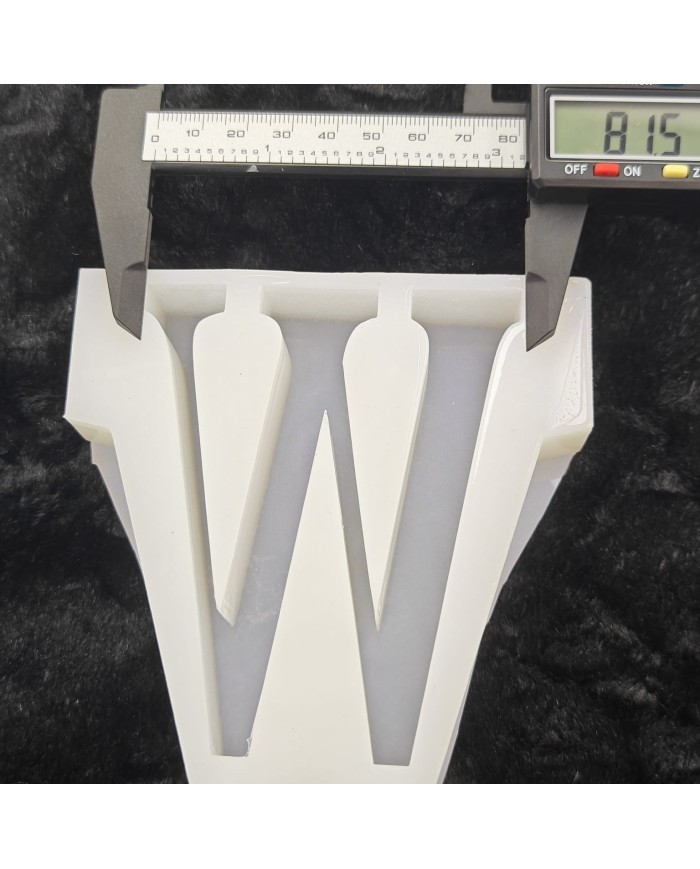 W Harfi Epoksi Beton Mum Kalıp - L Boy