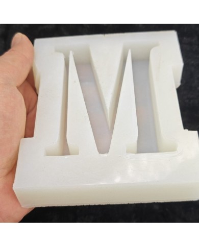 M Harfi Epoksi Beton Mum Kalıp - L Boy