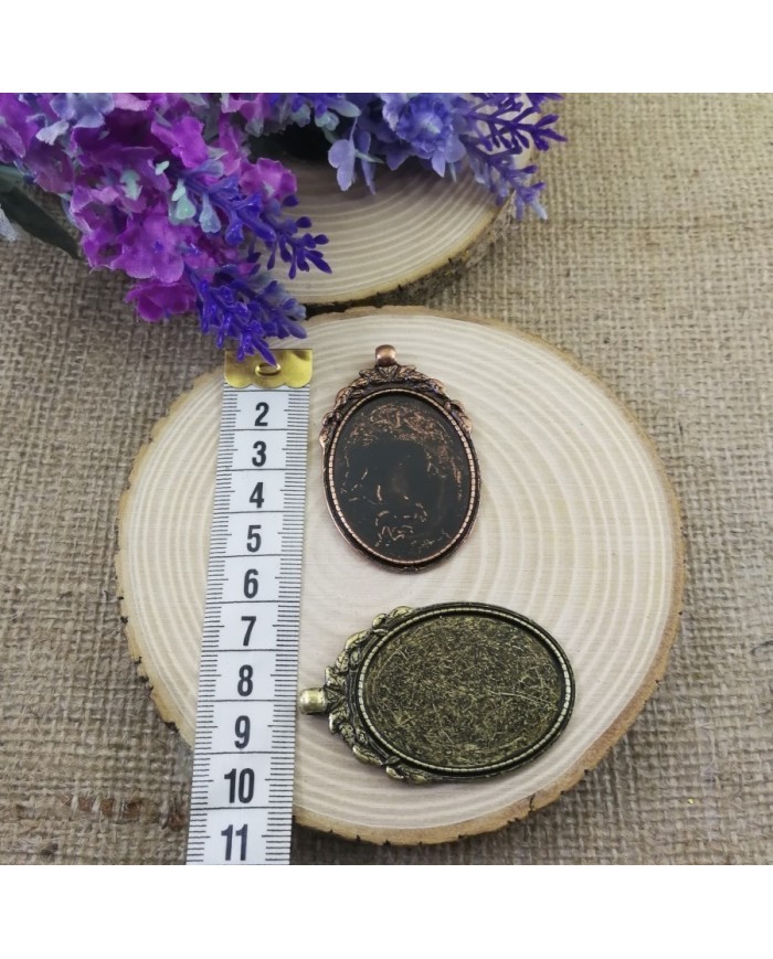 Kolye Ucu-Oval Antik Sarı