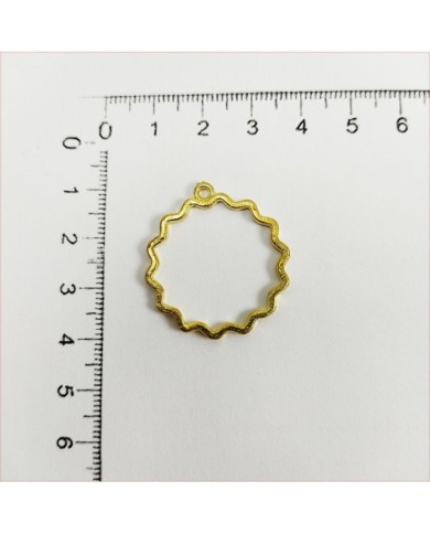 Yuvarlak Tırtıklı Reçine Metal Kolye Ucu