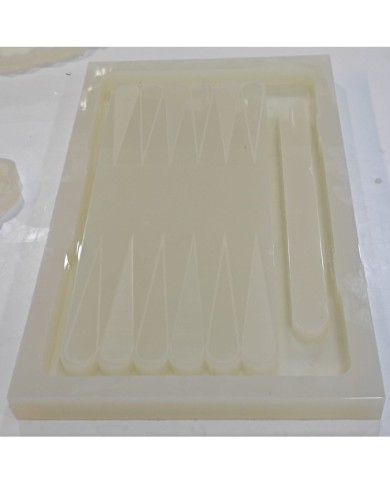 Epoksi Reçine Tavla Silikon Kalıp Modeli Mold 55 cm x 33 cm x 4